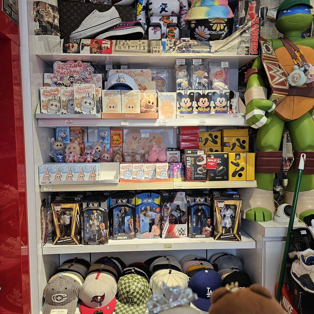 Sole World - Blind boxes... seemed reasonably priced! - Shoe Stores Near Me - Waipahu, Hawaii Sole World - Blind boxes... seemed reasonably priced! - Shoe Stores Near Me - Waipahu, Hawaii