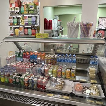 Peak Cafe - Beverage choices - Bubble Tea Near Me - Banff, Alberta