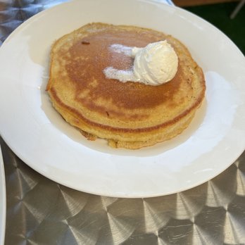 Huskey’s Kitchen - Buttermilk Pancakes Breakfast - Breakfast & Brunch Near Me - Decatur, Georgia