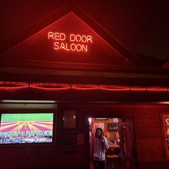 Red Door East - Dive Bars Near Me - Nashville, Tennessee