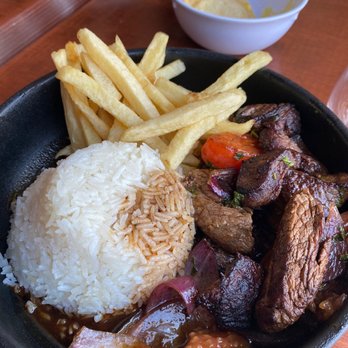Aji Peruvian Cuisine - Lomo saltado - Peruvian Near Me - Long Beach, California Aji Peruvian Cuisine - Lomo saltado - Peruvian Near Me - Long Beach, California