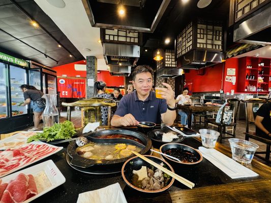 PiChaiYuan Hot Pot by null