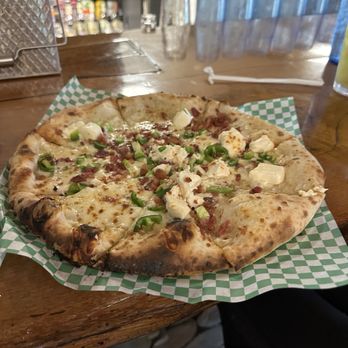Meric's Woodfire Oven & Tavern - Jalapeño Popper - Pizza Near Me - Hampton, Minnesota Meric's Woodfire Oven & Tavern - Jalapeño Popper - Pizza Near Me - Hampton, Minnesota
