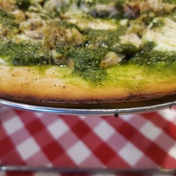 Grimaldi's Pizzeria - Pizza Near Me - Mt Pleasant, South Carolina