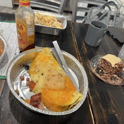 Double Barrel Coffee House Cafe - Half Order Garbage Omelette