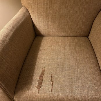Wingate by Wyndham Coon Rapids - Room chair very worn - Hotels Near Me - Coon Rapids, Minnesota