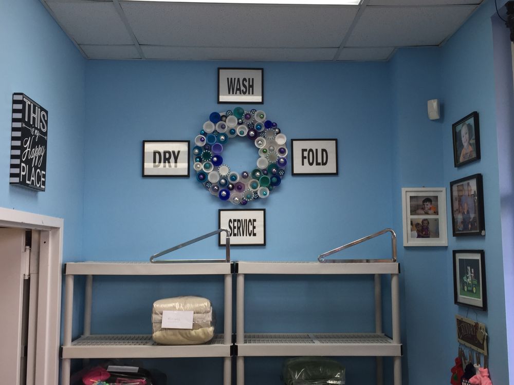 HOWARD BLVD LAUNDROMAT Updated September 2024 17 Photos 181