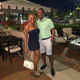 LIVE music on the patio Date night at Hotel Carmicheal