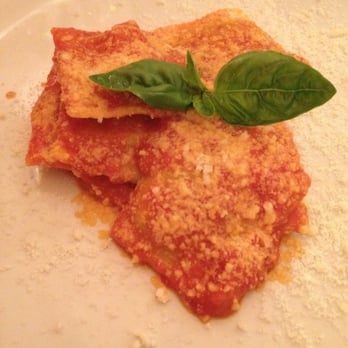 I Clementini - Ricotta and spinach ravioli - Roman Near Me - Rome, RM