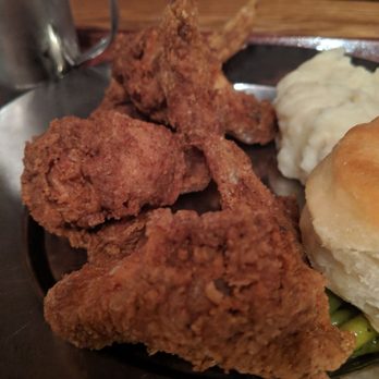 Michie Tavern - Fried chicken wings FTW! - Landmarks & Historical Buildings Near Me - Charlottesville, Virginia