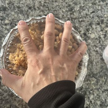 Taco Verde - This is the size of the beans and rice that the lady claimed she gave me from the three bowls that i purchased - Tacos Near Me - Las Vegas, Nevada Taco Verde - This is the size of the beans and rice that the lady claimed she gave me from the three bowls that i purchased - Tacos Near Me - Las Vegas, Nevada