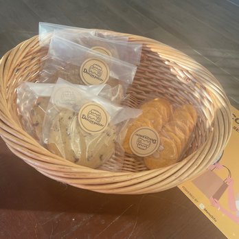 Dragon Bakery - Bakeries Near Me - City Industry, California Dragon Bakery - Bakeries Near Me - City Industry, California