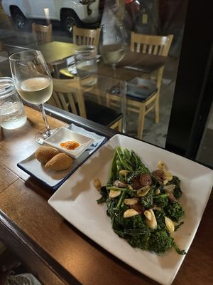 Gomi Korean wine Bar by null