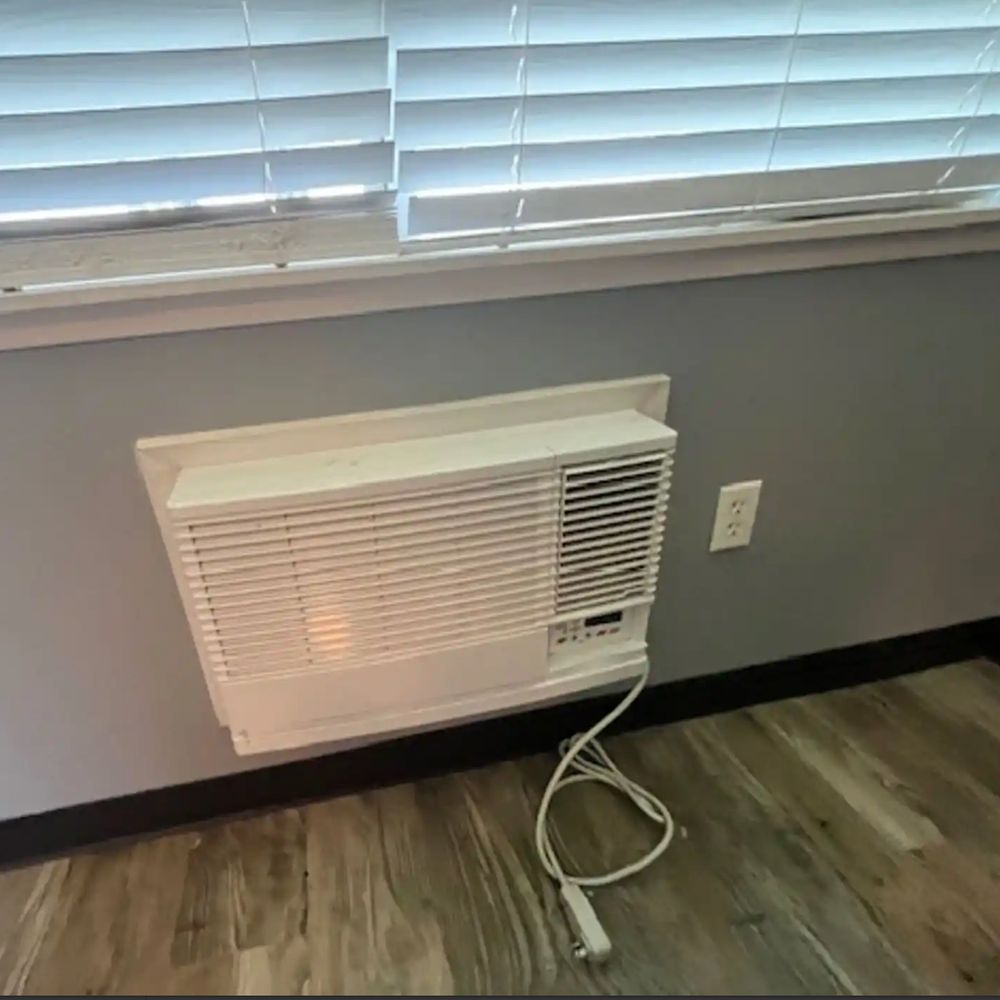 Cool Living - Current AC unit that needs to be replaced. - Heating & Air Conditioning/HVAC Near Me Cool Living - Current AC unit that needs to be replaced. - Heating & Air Conditioning/HVAC Near Me