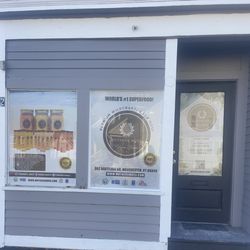 Mothers Moss - Now Open Tuesday - Friday 11a-7p Saturday 10a-3p
382 Hartford Rd Manchester CT 06040