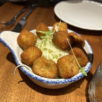 Unconventional Diner - Pot Pie Poppers - Breakfast & Brunch Near Me - Washington, DC, District of Columbia