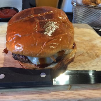 Flamme Burger - Keystone - Bbq burger. - Burgers Near Me - Indianapolis, Indiana