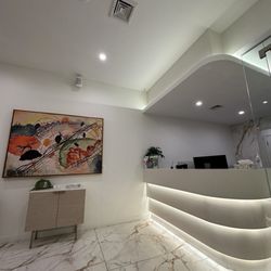 Upper West Side Oral & Maxillofacial Surgery - Front desk/Waiting area