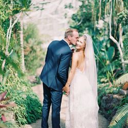 Blink Aesthetics By Brooke - Tanning-subtle glow for this bride!