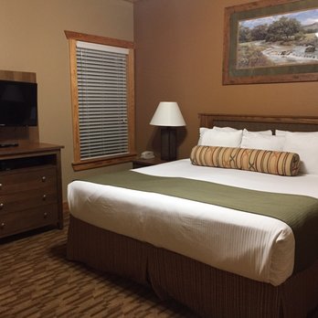 WorldMark New Braunfels - 05.05.17 master bedroom - Resorts Near Me - New Braunfels, Texas WorldMark New Braunfels - 05.05.17 master bedroom - Resorts Near Me - New Braunfels, Texas