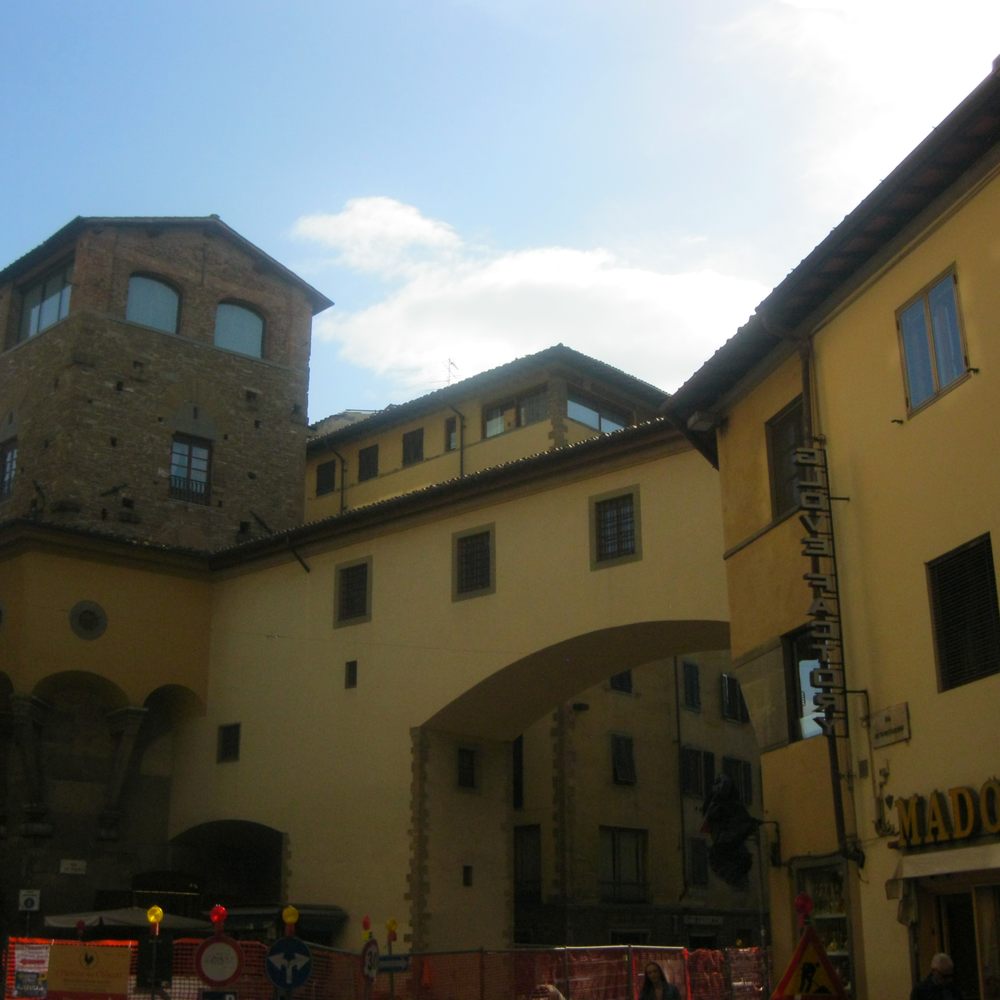 Santa Felicita - Vasari corridor above - Churches Near Me - Florence, FI