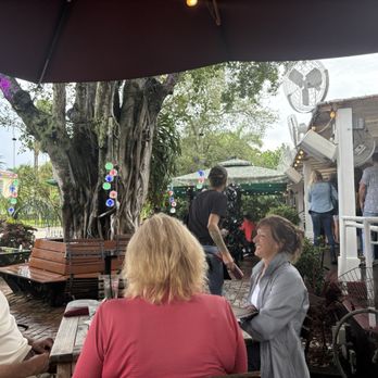 Dada - Outside seating - New American Near Me - Delray Beach, Florida