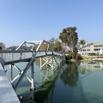 North Lake Park - North Lake Park - Parks Near Me - Irvine, California
