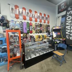 Nano’s Barbershop