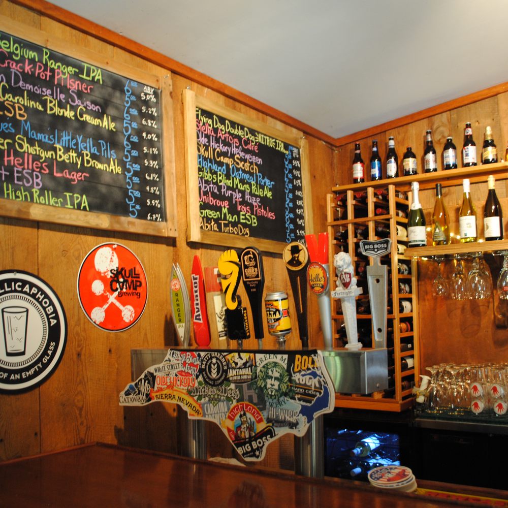 Green Heron Ale House - Posted brews from 2016 trip - Beer Bar Near Me - Danbury, North Carolina Green Heron Ale House - Posted brews from 2016 trip - Beer Bar Near Me - Danbury, North Carolina