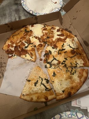 Denino’s Pizzeria & Tavern by null Denino’s Pizzeria & Tavern by null