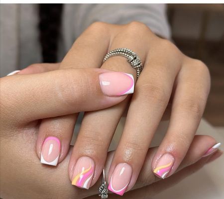 Bloomie Nail Salon by null