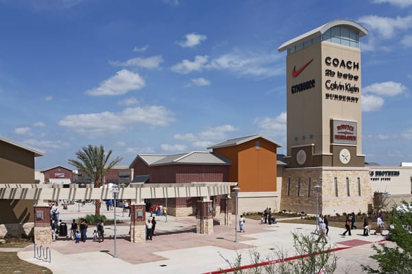 Houston Premium Outlets by null