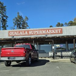 Gualala Supermarket - Busy little supermarket packed with stuff, reminiscent of a small town general store