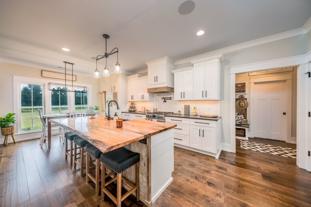 Downeast Cabinets - countertop fabricator in Winterville, NC