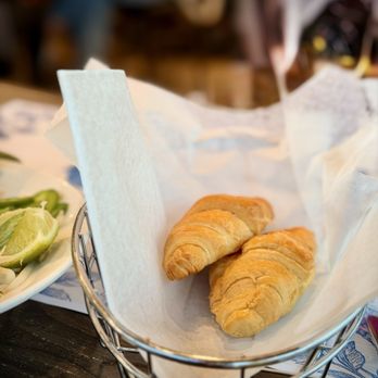 Com Tam Kieu - Mini croissant - Vietnamese Near Me - San Gabriel, California Com Tam Kieu - Mini croissant - Vietnamese Near Me - San Gabriel, California