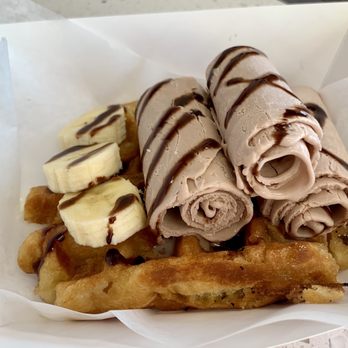 Sweet Charlie's - Icecream waffle - Ice Cream & Frozen Yogurt Near Me - New Hyde Park, New York Sweet Charlie's - Icecream waffle - Ice Cream & Frozen Yogurt Near Me - New Hyde Park, New York