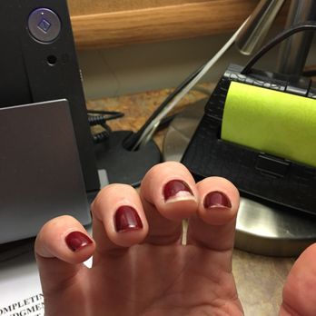 Padela Nail Design - Less than 5 days of Shellac because polish wasn't applied to the edges to seal. - Nail Salons Near Me - Arvada, Colorado