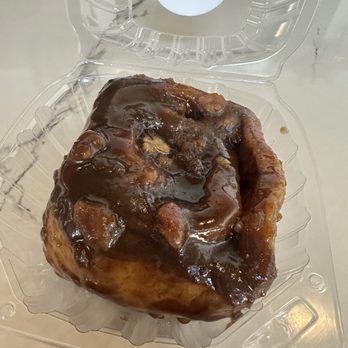 Dough Lady SLC - Banana bread cinnamon roll - Bakeries Near Me - Millcreek, Utah