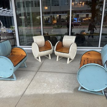 Vintage Brewing Co. Capitol East - Outdoor seating - Beer Bar Near Me - Madison, Wisconsin Vintage Brewing Co. Capitol East - Outdoor seating - Beer Bar Near Me - Madison, Wisconsin