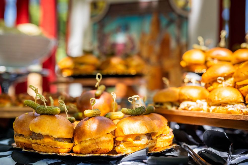 THE PAINTED TABLE 510 Photos & 86 Reviews 1211 N Wishon Ave, Fresno