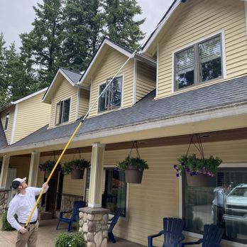 EcoValley Pest Control - High peak wasp nest removal - Pest Control Near Me - Tualatin, Oregon