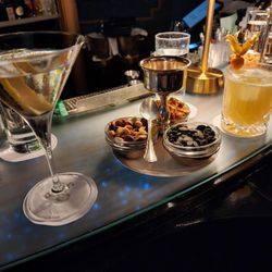 Blaue Bar