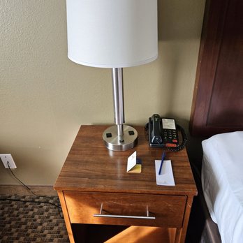 Comfort Inn Auburn - Seattle - A view from room - Hotels Near Me - Auburn, Washington Comfort Inn Auburn - Seattle - A view from room - Hotels Near Me - Auburn, Washington