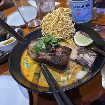 Pink Pepper - Thai Near Me - Los Angeles, California