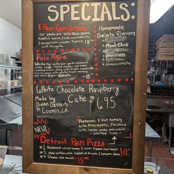 Il Pizzaiolo Wood-fired Pizza - Today's specials are terrific. - Pizza Near Me - Colfax, California Il Pizzaiolo Wood-fired Pizza - Today's specials are terrific. - Pizza Near Me - Colfax, California
