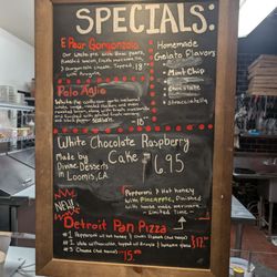 Il Pizzaiolo Wood-fired Pizza - Today's specials are terrific.