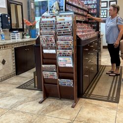 Grand Nails Salon - Color booth