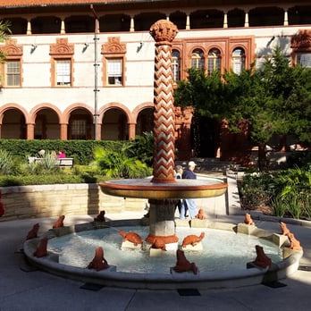 Flagler College Tour - Courtyard fountain - Landmarks & Historical Buildings Near Me - St. Augustine, Florida