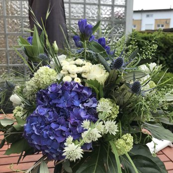 Jutta Burmester Floristik - Flowers & Gifts Near Me - Hamburg, HH Jutta Burmester Floristik - Flowers & Gifts Near Me - Hamburg, HH