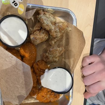 Buffalo Wild Wings - Boneless wings - Chicken Wings Near Me - Chelsea, Alabama